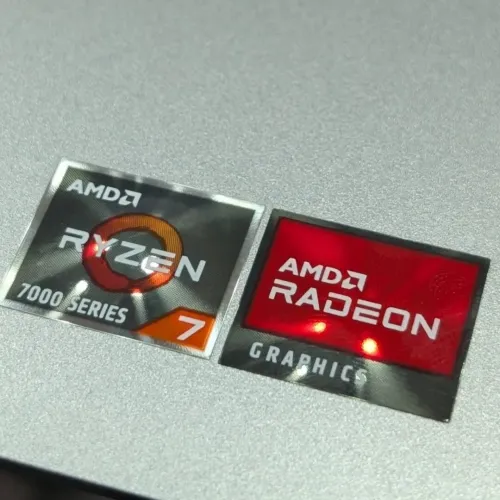 AceMagic RX 16 AMD RYZEN 7 7735HS 16GO DDR5 512SSD 16.1 FHD JAMAIS UTILISÉ