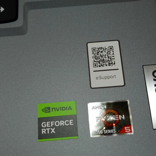 LENOVO LOQ 15 15IAX9E I5 12450HX 16GB 512GB SSD RTX 4050 6GB 15,6 FHD 144HZ NEUF SOUS EMBALLAGE