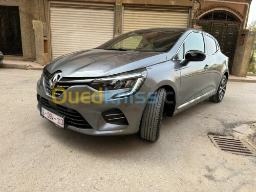 Renault Clio 5 2023 Techno