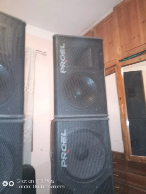 Sono ( dj professionnelle) prix 250 millions 