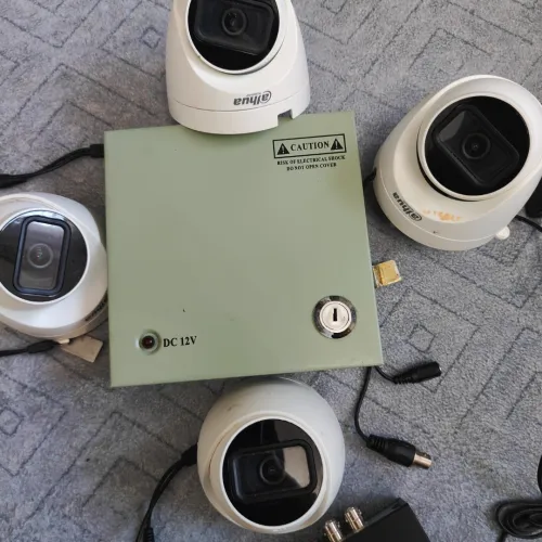 Caméra de surveillance كاميرات مراقبة