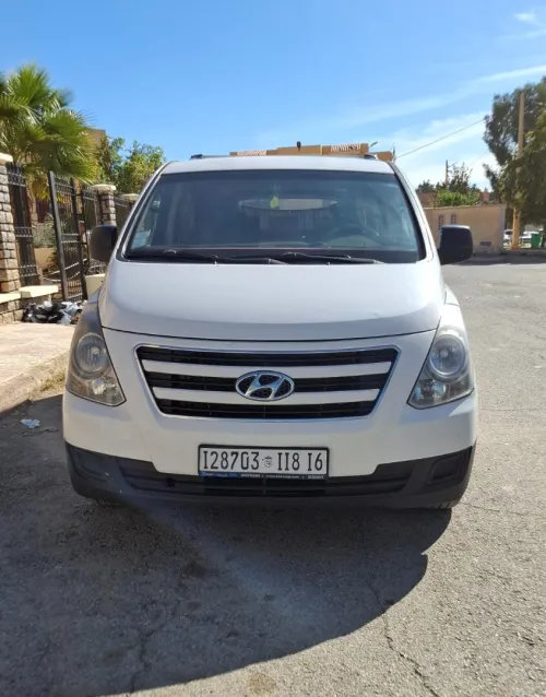 Hyundai H1 2018 Vitré 9 places