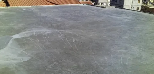 réalisation des escalier moderne et les poteaux et voiles & dalles en béton  