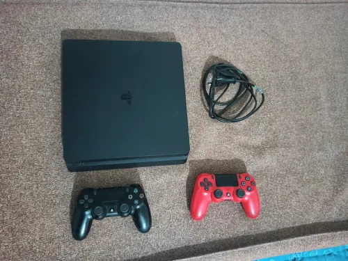 PS4 slim