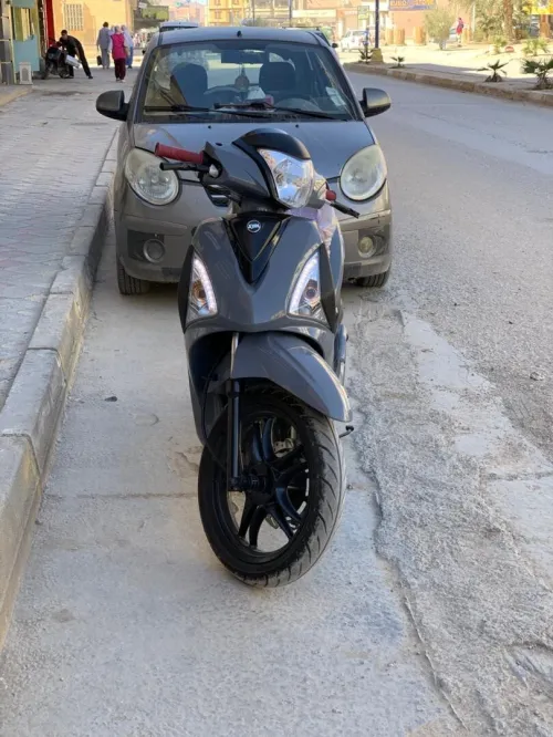 Sym St 2025