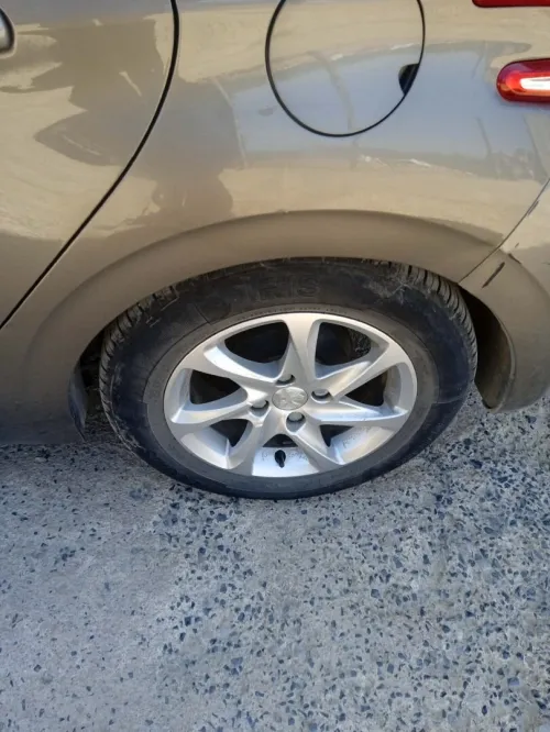 Peugeot 208 2013 Fennec