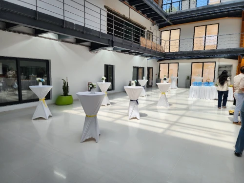 Location table haute mange debout