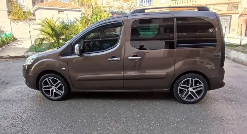 Peugeot Partner 2015 Fennec