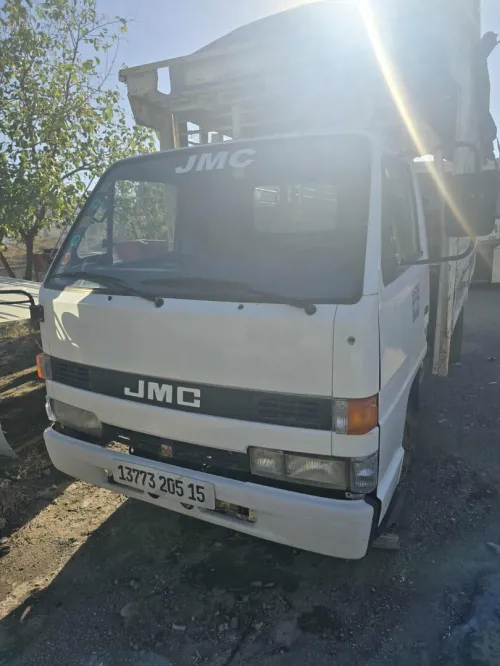 JMC 1040 2005