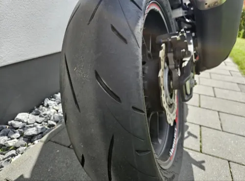 هوندا CB 750 هورنيت 2023
