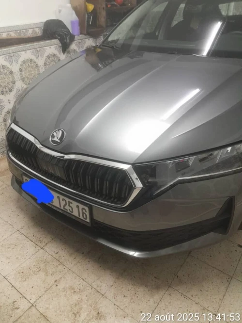 Skoda Octavia 2025 Ambition