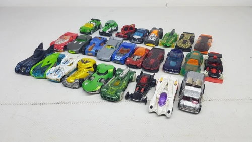 Voitutres miniatures hot wheels 