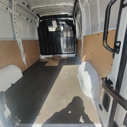 Renault master 2 paño صافي 2025