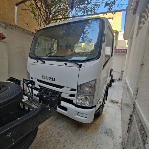 Isuzu NP 71 Super jombo clim 2025