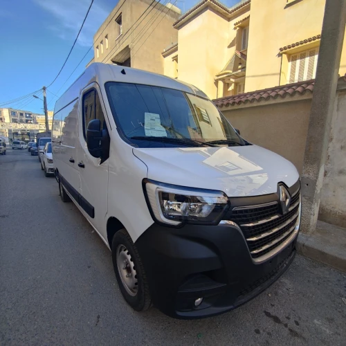 Renault master 2 paño صافي 2025