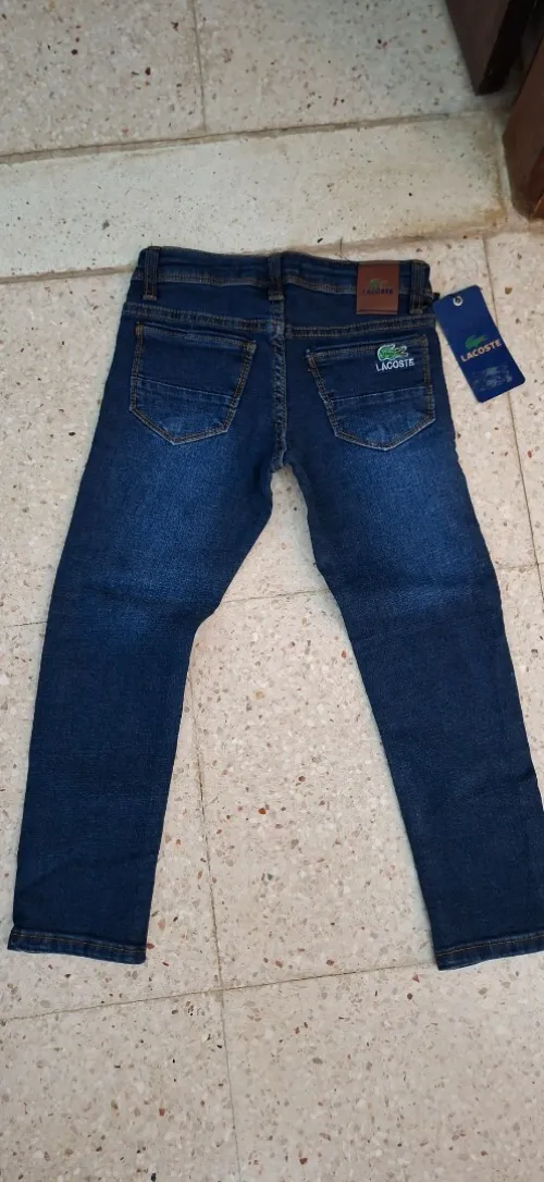 Jeans pour enfant 6 à 7 ans