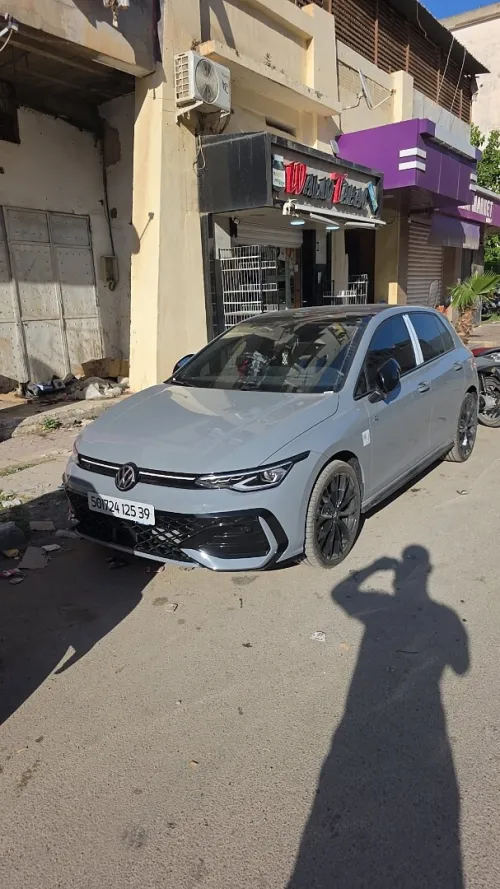 Volkswagen Golf 8 2025 R-Line