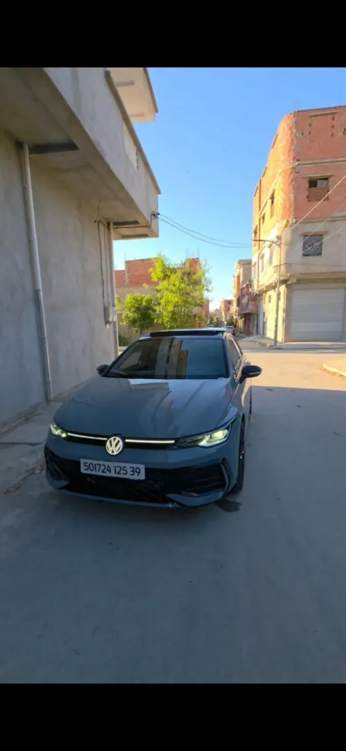 Volkswagen Golf 8 2025 R-Line