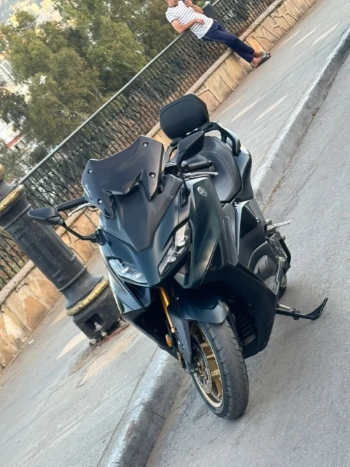 Yamaha T Max 2021