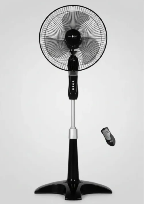 Ventilateur Sur Pied Marque Cobra Blanc Et Noir