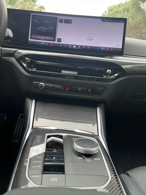 BMW Série 3 2025 M PERFORMANCE