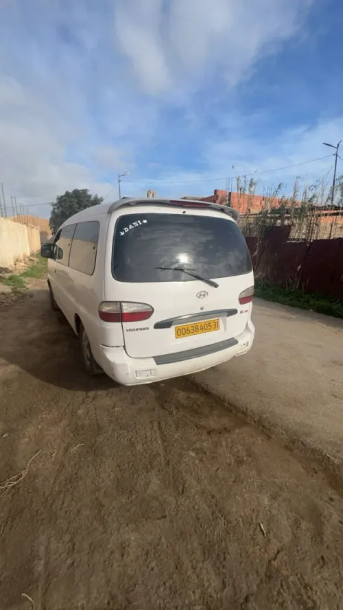 Hyundai H1 2005