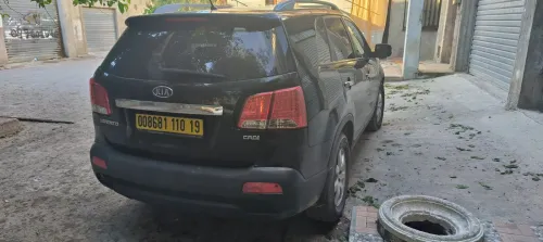 Kia Sorento 2010 2 box