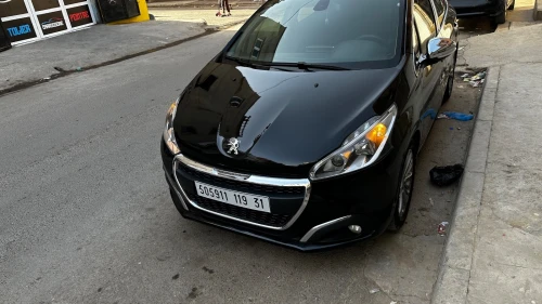 Peugeot 208 2019 Allure Facelift