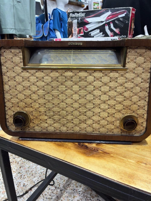 Radio TSF marque "SCHAUB" 1950 Allemand