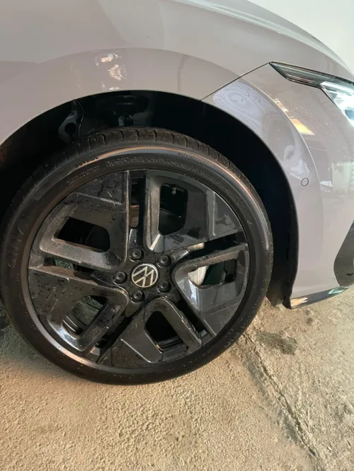 Volkswagen Golf 8 2025 R Black Edition 