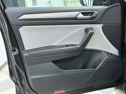 Volkswagen T-Roc 2025 R- Line Edition 