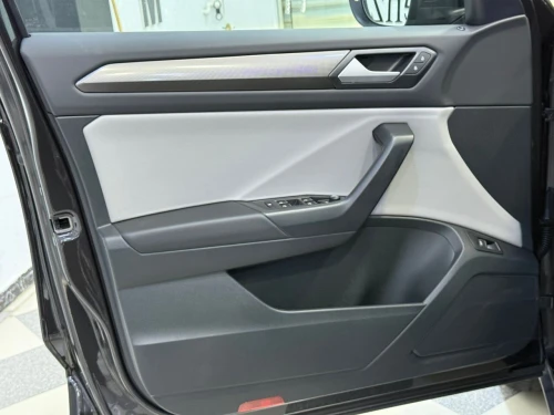 Volkswagen T-Roc 2025 R- Line Edition 