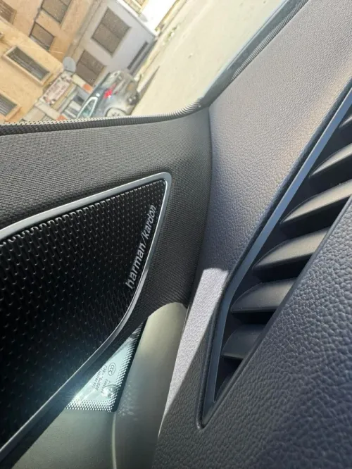 Volkswagen Golf 8 2025 R Black Edition 