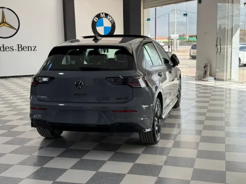 Volkswagen Golf 8 2025 R Black Edition 