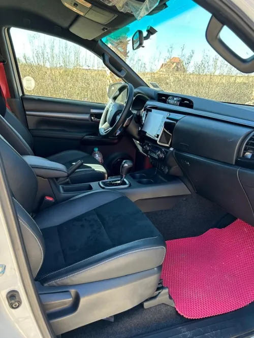 Toyota HILUX 2024 GR