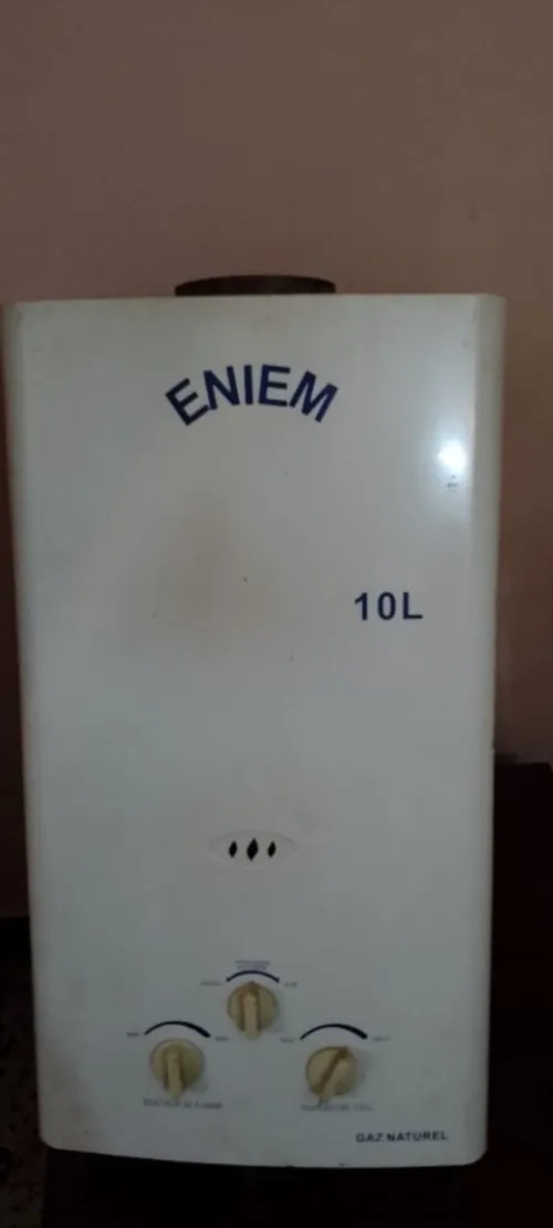 Chauffe-eau ENIEM 10L  Bon état