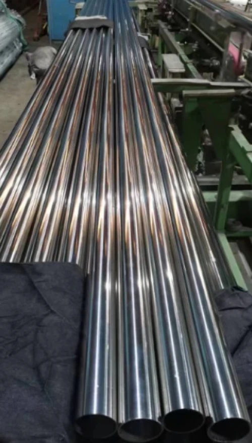 TOLE INOX  ET TUBE CARREE/ROND