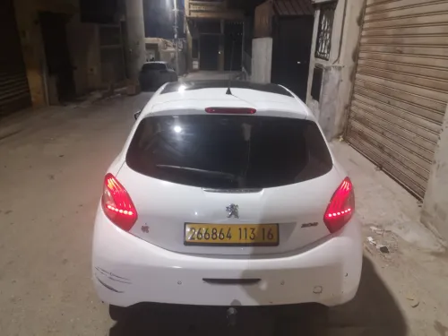 Peugeot 208 2013 Allure