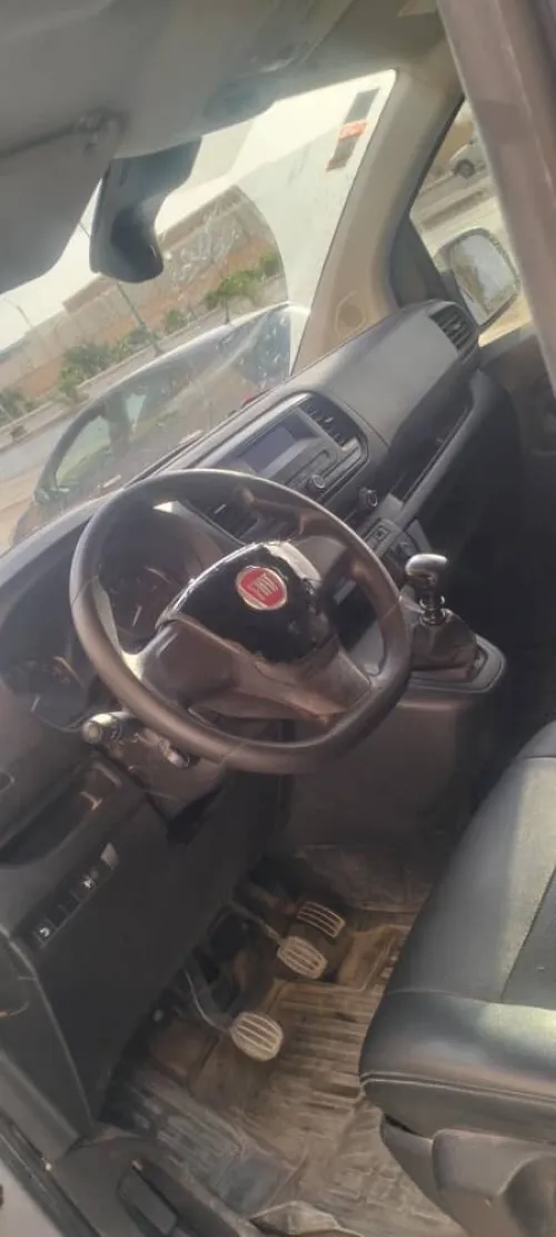 Fiat scudo 2023 vitre 9 places