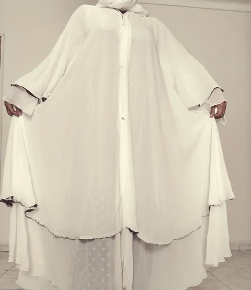Abaya Dubaï luxe originale  Élégante & abordable