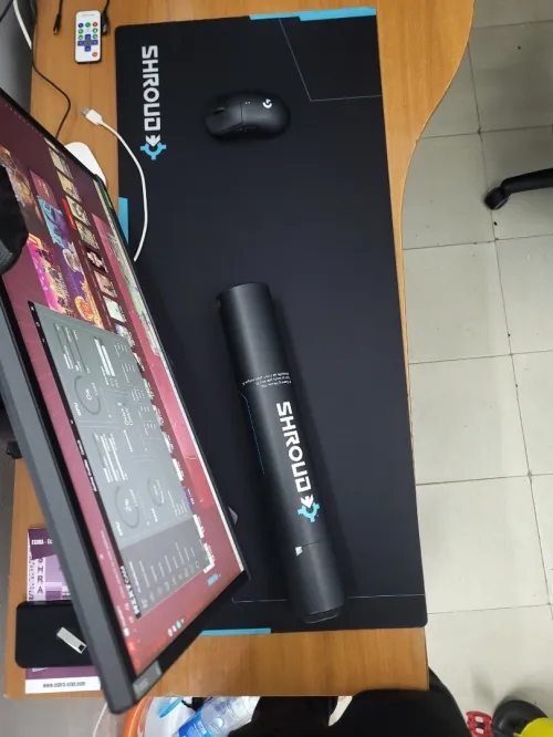 Pack Sourie Logitech G Pro wireless (avec des Patins Super Glide)+ Tapi de sourie G840 SHROUD EDITION #Produit Original#