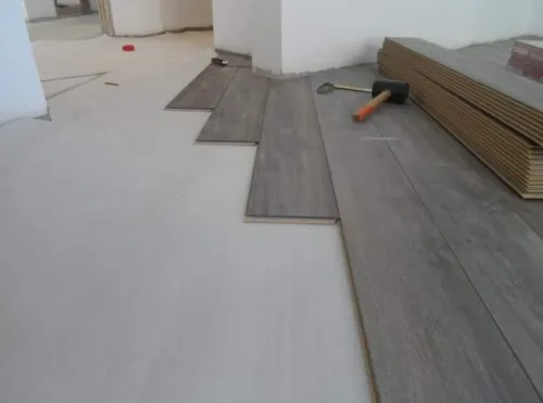 Pose parquet, moquette ,papier pient , gerflex