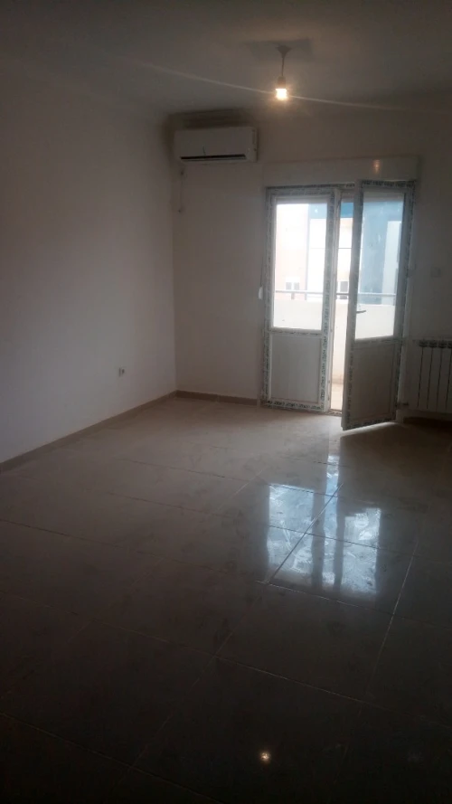 Echange Appartement F5 Alger Mahelma