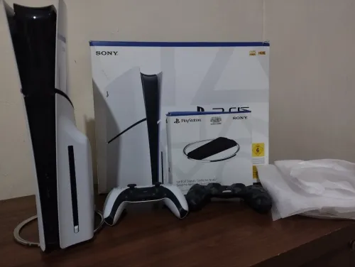 PS5 Slim Avec Stand Sony