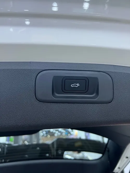 Geely Coolray 2026 