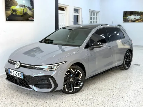 Volkswagen Golf 8 2025 Pro R-line