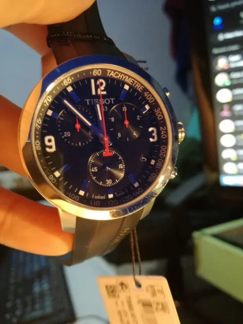 Montre TISSOT PRC 200 Original, Neuf 