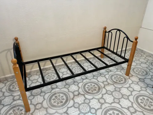  fabrication de lits metallique et en bois 