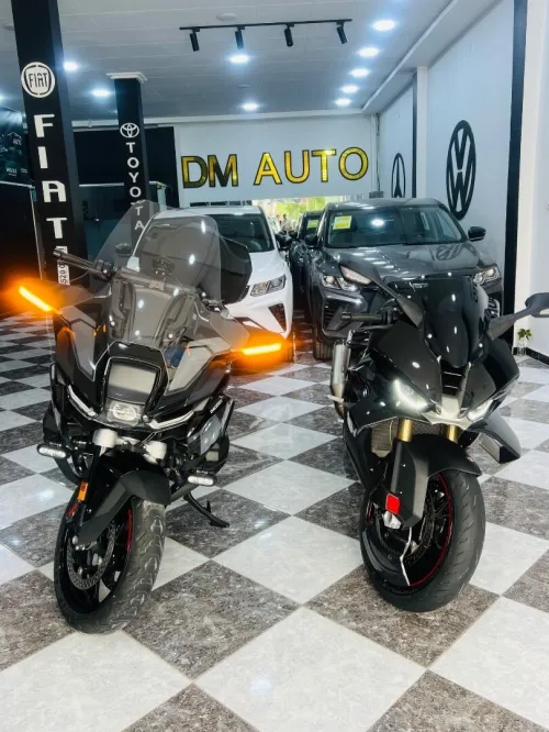 BMW S1000RR 