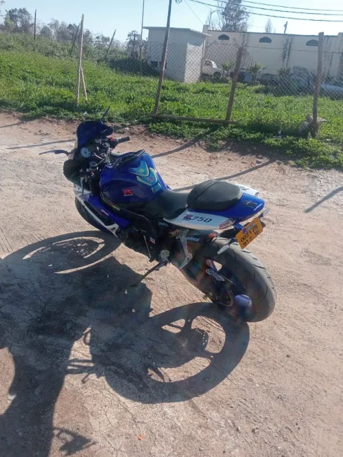 GSXR GSXR 750 